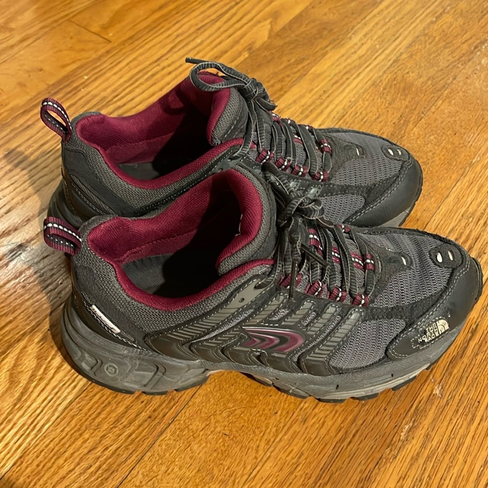 Woman’s North Face Hiking shoes - hydro seal waterproof.